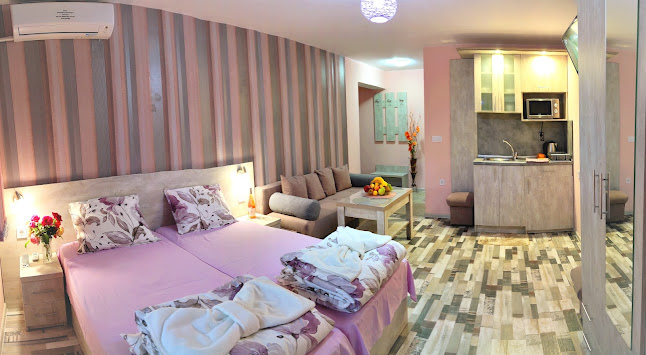 Къща за гости "ИНА" Павел баня - Магазин