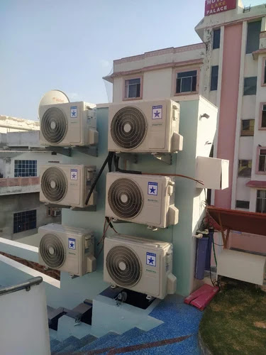 Professionalism: “Hamari kabil-e-bharosa aur professional team ne air conditioning installation k… post image