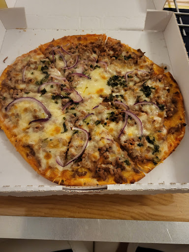 Photo 3 - Pizza Montana