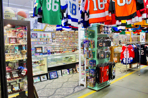 S&T Collectibles: Sports Cards/Memorabilia, Comic Books, Pokemon, MTG and More - Thumbnail