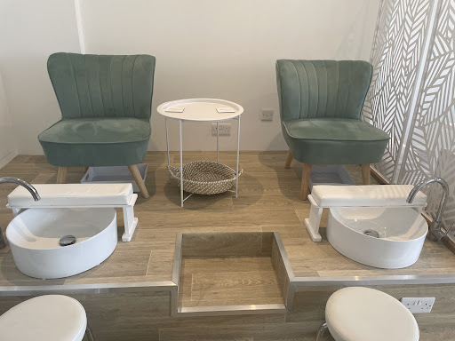 Radiant Skincare & Beauty