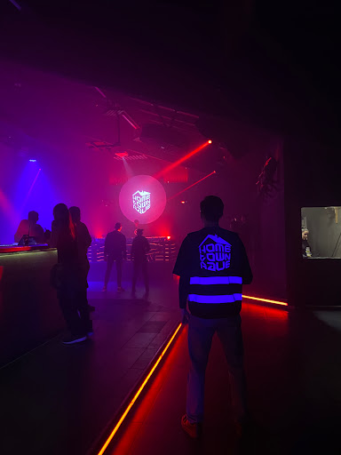 CIRCLE Club