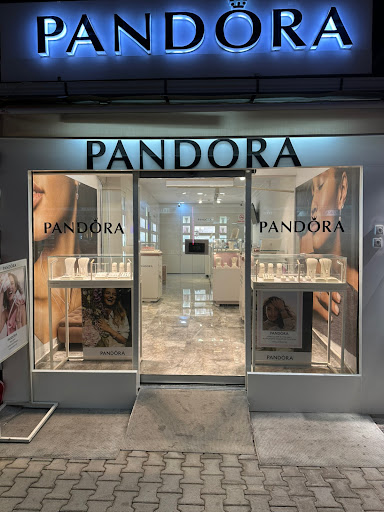Pandora Unforgettable Moments