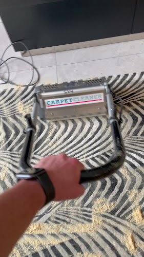 Cleaner Cleaner Ltd. Open Times