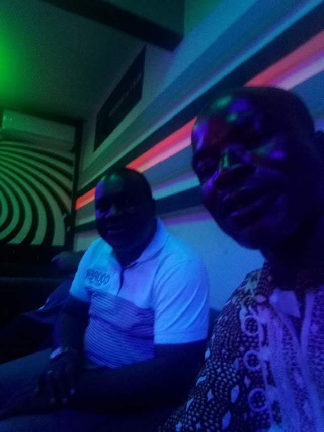 Le "Bluetooth" Night Club
