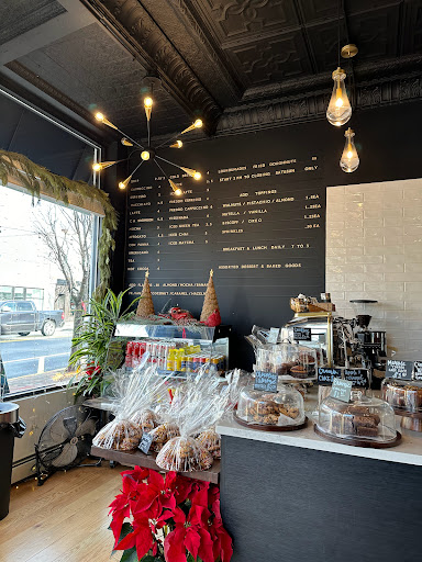 C Squared Cafe - Visual
