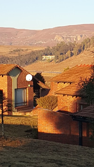 Photos of Qwantani