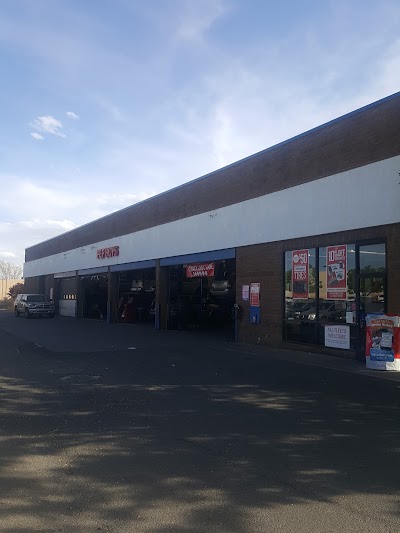 Pep Boys Auto Service & Tire