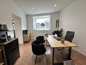 Photo n°1 de Propriétés Cote Sud à Saint-Geniès-de-Comolas (Agence immobilière)