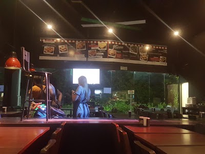 Photos of Deluchi Pizza Por Metro