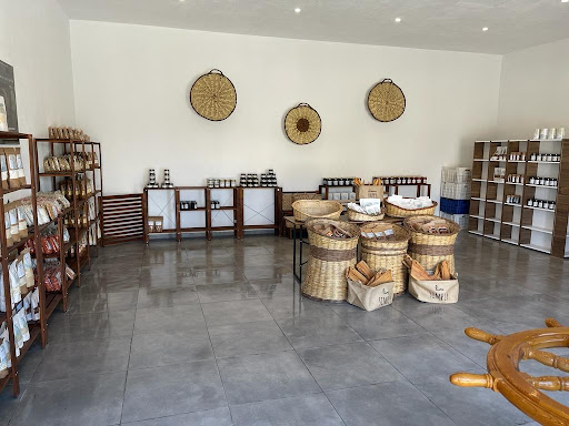 KAPTAN'IN CEVİZ ÇİFTLİĞİ Pop Up Store