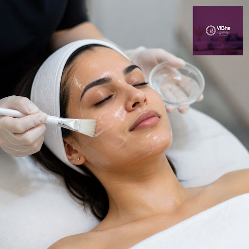 Dreaming of glowing, camera-ready skin without downtime? The Hollywood peel at the clinic of Dr.… post image