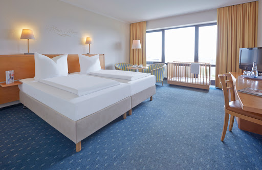 Upstalsboom Hotel Am Strand - Thumbnail