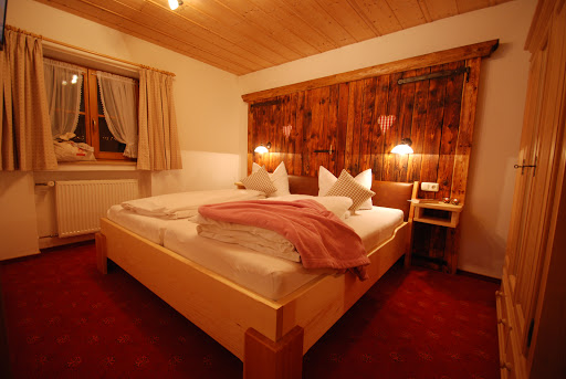 Appartements Zugspitzdorf - Haus Geigerer