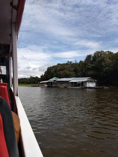 photo of Paxiúba Amazon Tour