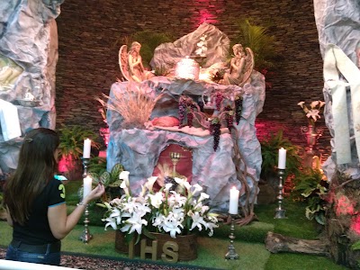 Photos of Holy Trinity Parish House
