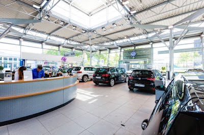 Photos of Volkswagen Zentrum K&ouml;ln