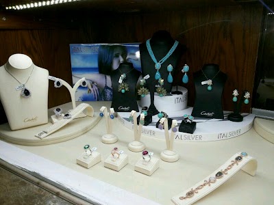 Photos of Cachet Jewels