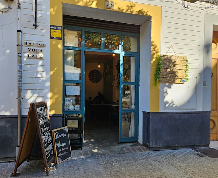 Balino Yoga Café, cafe in Sevilla