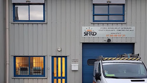 Photo n°1 de Sfrd Stores Fermetures Rideaux Décoration 91 à Lisses (Magasin de stores et de rideaux)