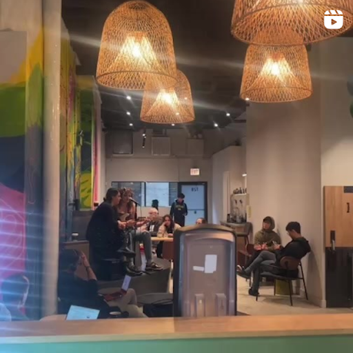 Tropicake Chicago Bakery - Thumbnail
