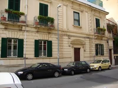 Photos of La Maison Des Livres