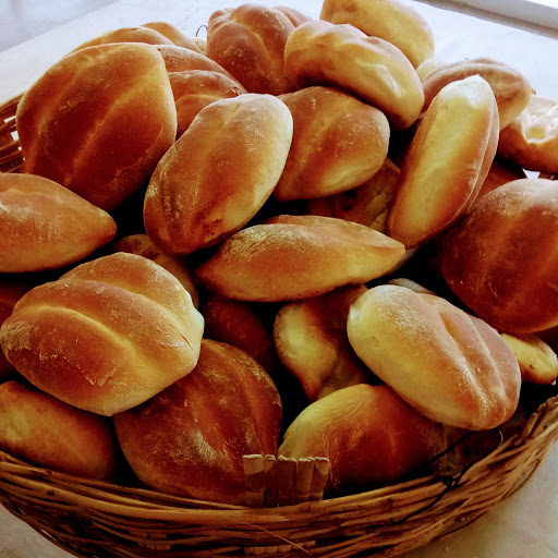 Panificadora y Pasteleria Cleme el pan nuestro... - Thumbnail