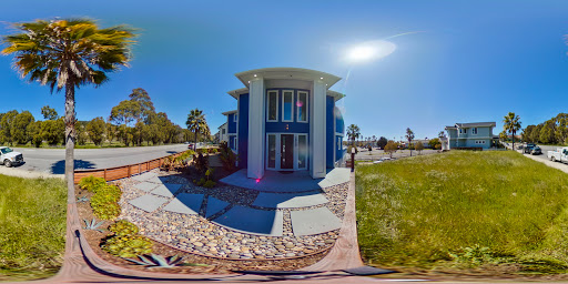 Avila Beach Jewel - Thumbnail
