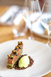 Photo n°27 de Restaurant La Table de Gordes à Grenoble (Cave à vins)