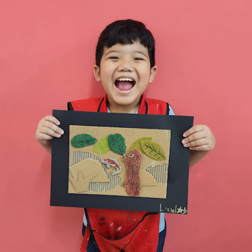 Opinii despre Artzillions Art School în Singapore - School