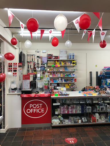 Holts Post Office - Visual