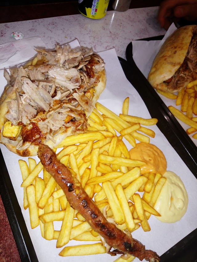 Chez Yoyo