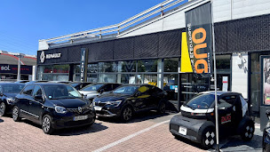 Photo n°22 de Renault Villemomble - Groupe Autosphere à Villemomble (Agence de location de voitures)