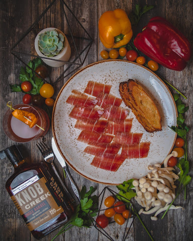 Quadrant Bar & Lounge by null