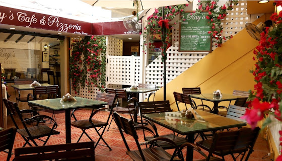 Ray's Cafe and Pizzeria