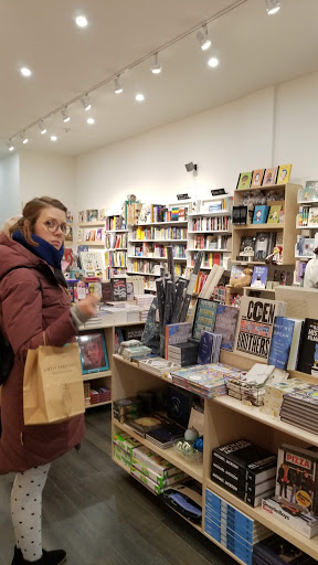 Type Books - Visual