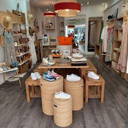 Photo n°14 de Le 133 à Cannes (Magasin de chaussures)