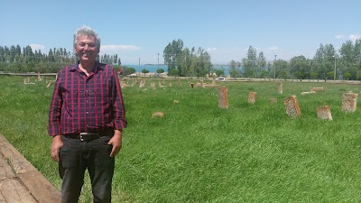 Photos of Selcuklu Mezarligi Gevas