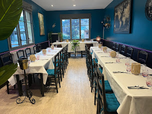 Photo n°2 de Restaurant de l'hôtel de l'Abbaye et Bar Lounge à Cluny (Salle de billard)