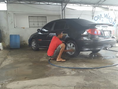 Photos of Car Wash Y Parqueo Marrero