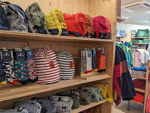 Photo n°11 de Vêtements marins Mousqueton Dinard à Dinard (Magasin de vêtements)