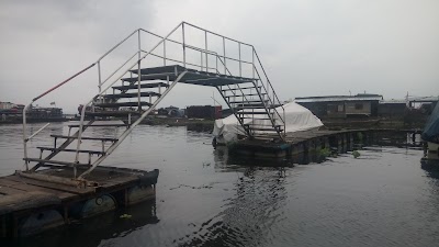 Photos of Yacht Club Kinshasa