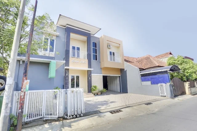 SUPER OYO Capital O 3971 Griya Loka Syariah 1 Sampangan