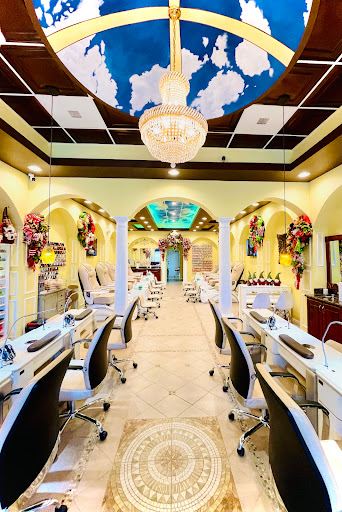 Majestic Nails & Spa