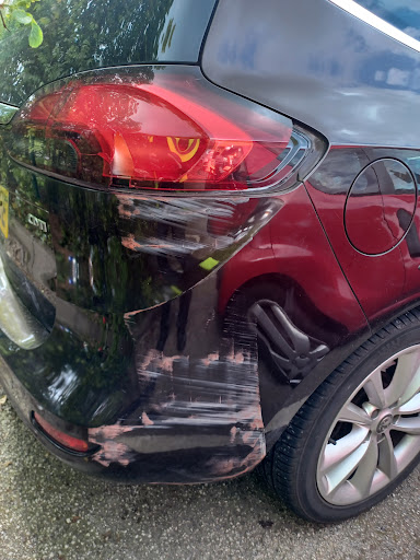 Colours Vehicle Body Repairs - Thumbnail