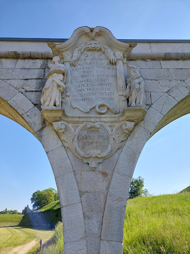 Venetian Aqueduct - Thumbnail