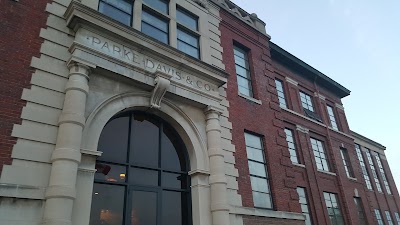 Photos of Roberts RiverWalk Hotel and Residence Detroit