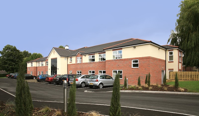 Newfield Lodge Care Home photo 2