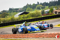 Enzo Peugeot Développement à Échevronne