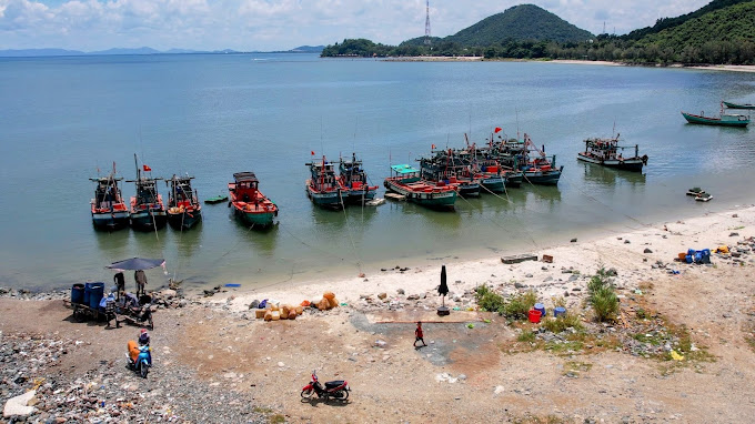 Bãi Núi Đèn, Pháo Đài, Hà Tiên, Kiên Giang